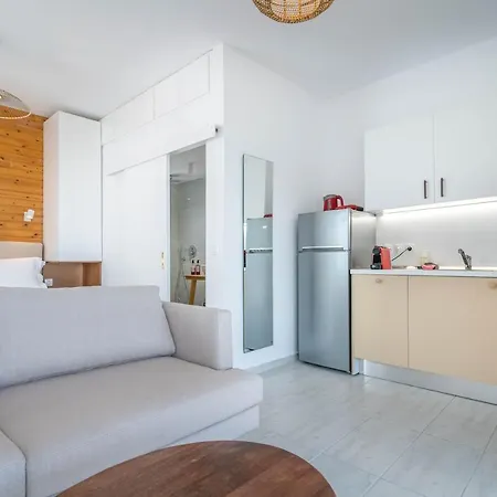 Thea Eco * Nea Kallikrateia