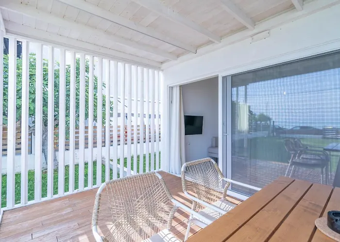 Thea Eco Vakantiehuis Nea Kallikrateia